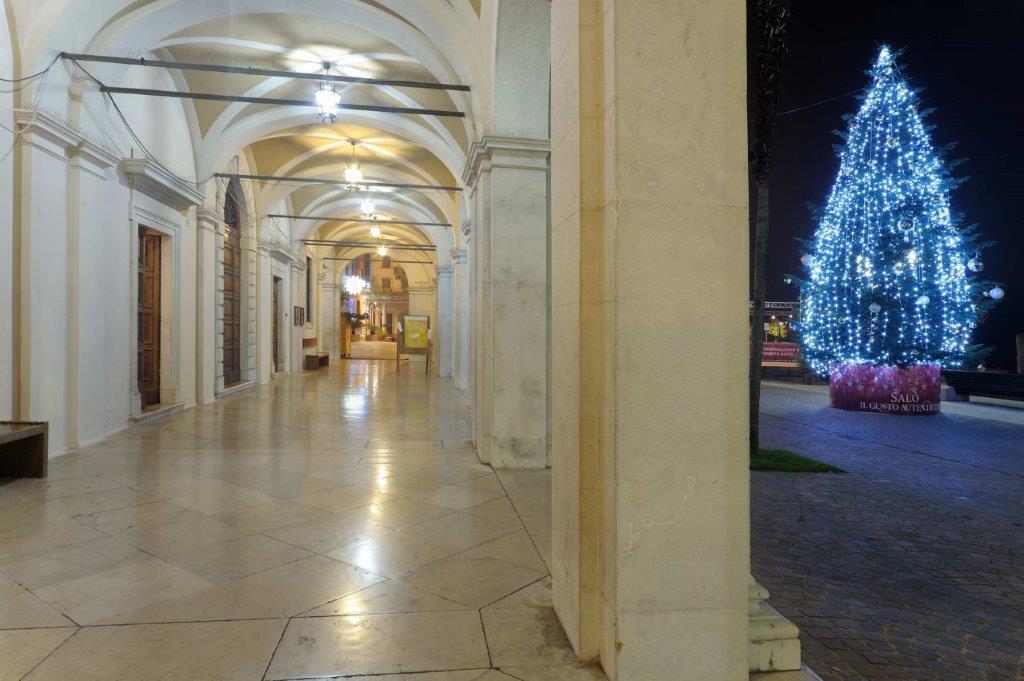 Antico Palazzo Signorile Appartement Salò Buitenkant foto