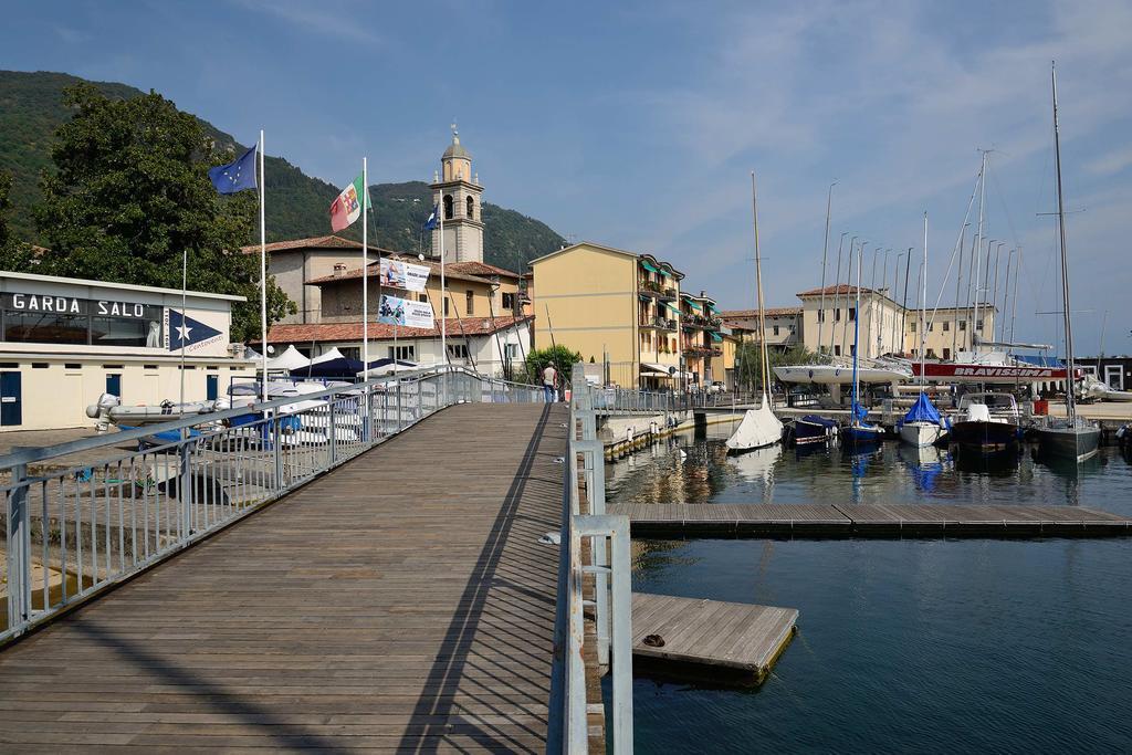 Antico Palazzo Signorile Appartement Salò Buitenkant foto
