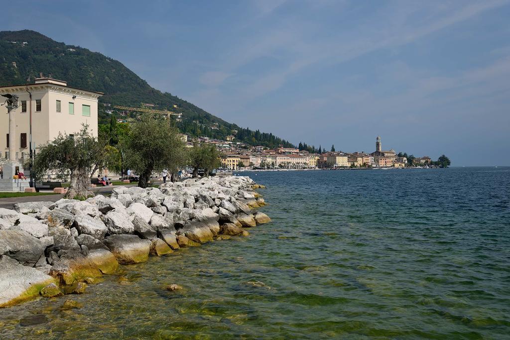 Antico Palazzo Signorile Appartement Salò Buitenkant foto