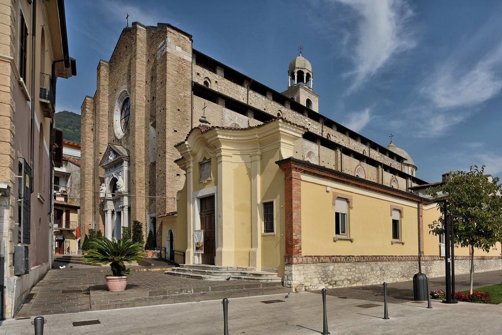 Antico Palazzo Signorile Appartement Salò Buitenkant foto
